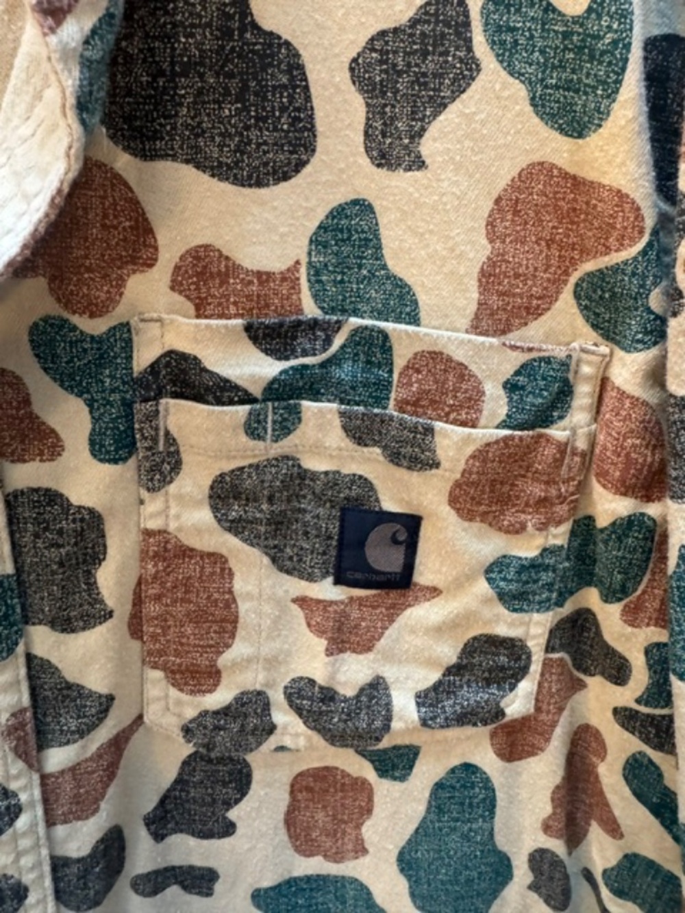 Men's Carhartt Duck Camo, Lightweight Flannel, Large - Picture 3 of 7